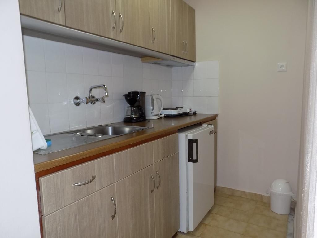 Alisachni Apartment Paralia Panteleimonos Exterior photo