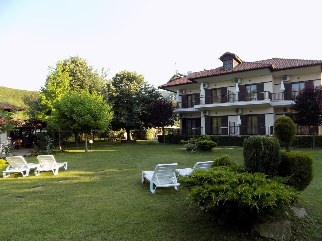 Alisachni Apartment Paralia Panteleimonos Exterior photo